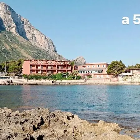 Βίλα Emma 50 Mt From The Sea With Private Pool *