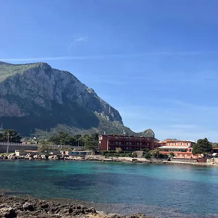 Emma 50 Mt From The Sea With Private Pool * Carini