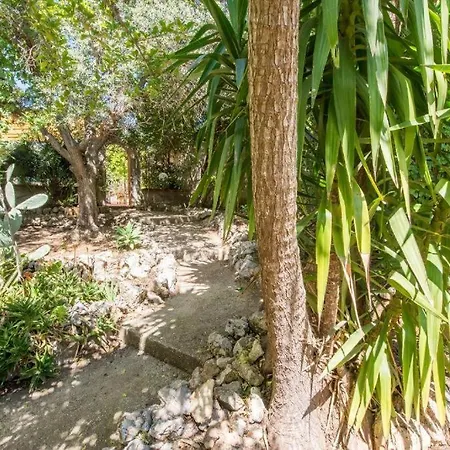 Emma 50 Mt From The Sea With Private Pool Villa *